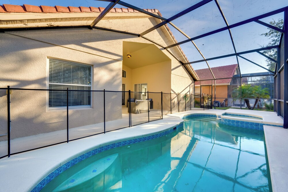 11 Mi to Disney: Pet-friendly Aviana Resort Home!