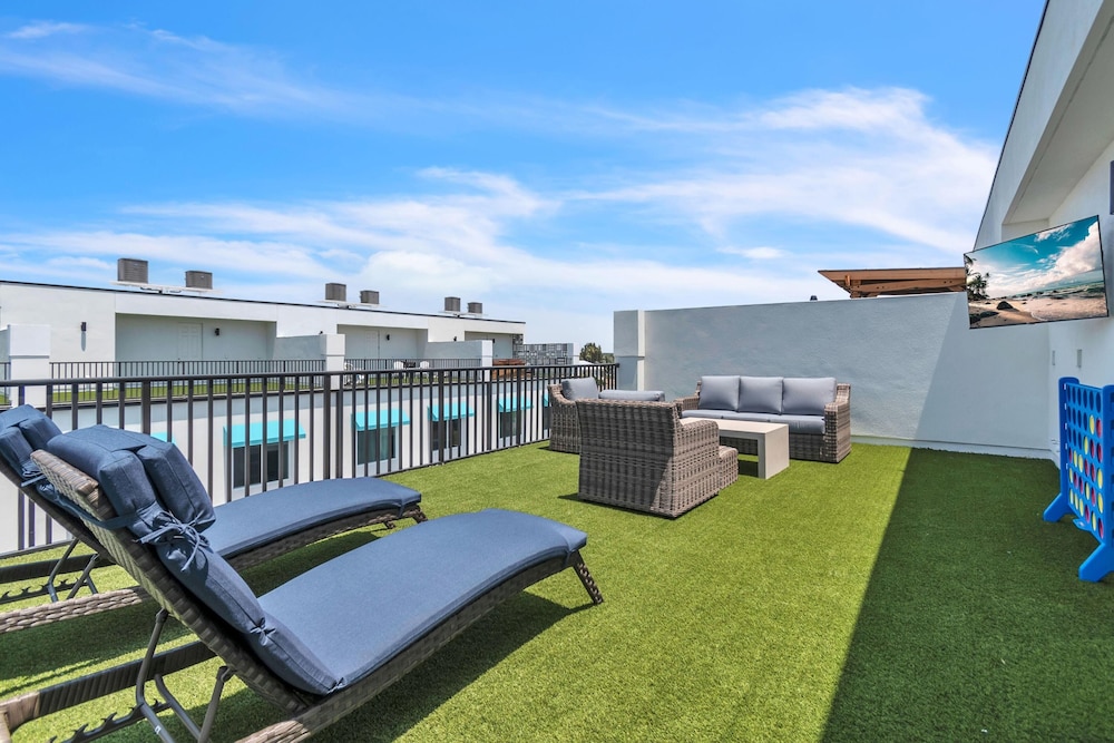 Azul Townhomes A3 and A4 Sunrise-sunset