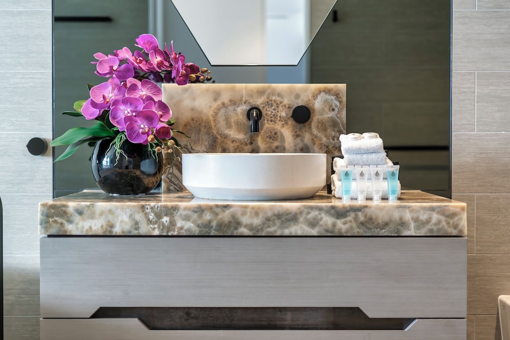 Jewel Beachfront Residences