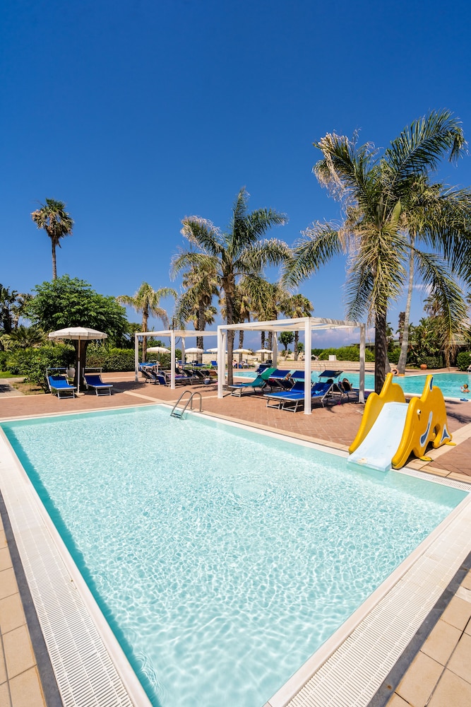 Le Dune Beach Club