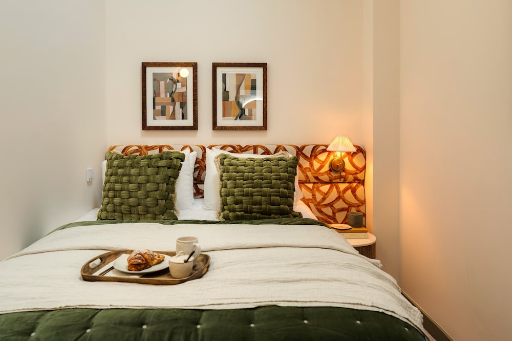 Tower Bridge Road Your Apartment