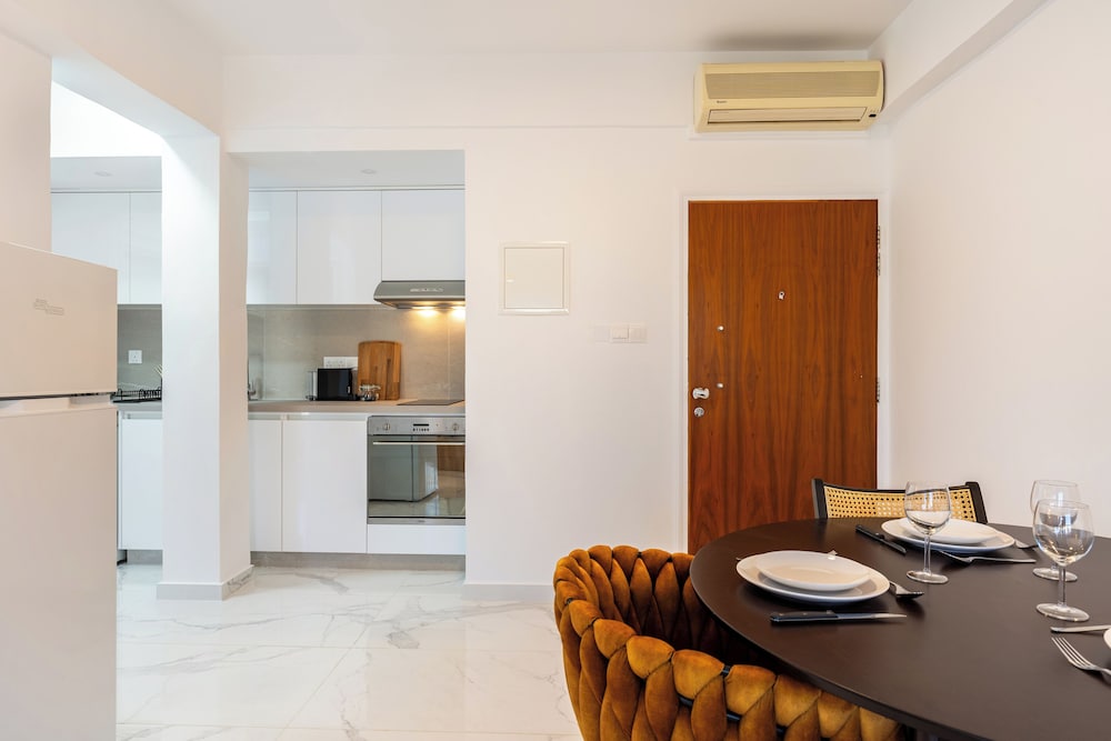 YAMAS Urban Living Palatino