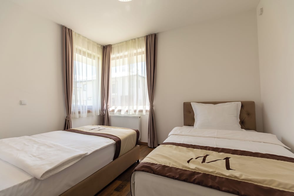 Malak Resort