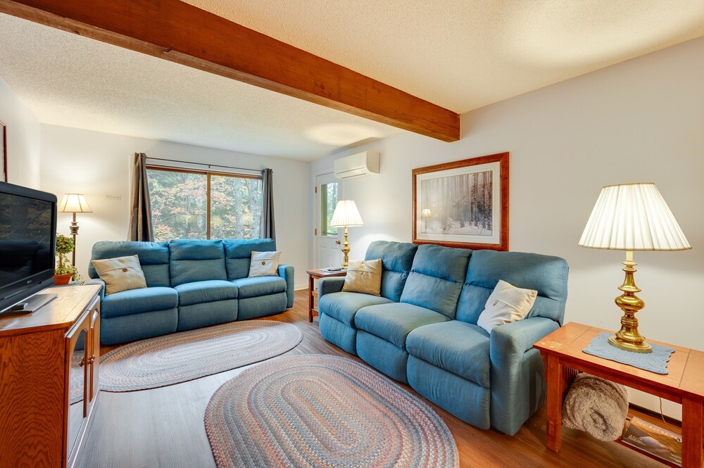 Inviting Bartlett Condo: 1 Mi to Attitash Mountain view 4