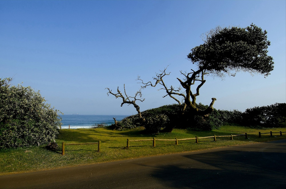 6 Dolphin Views - Near Umdloti Beach view 5