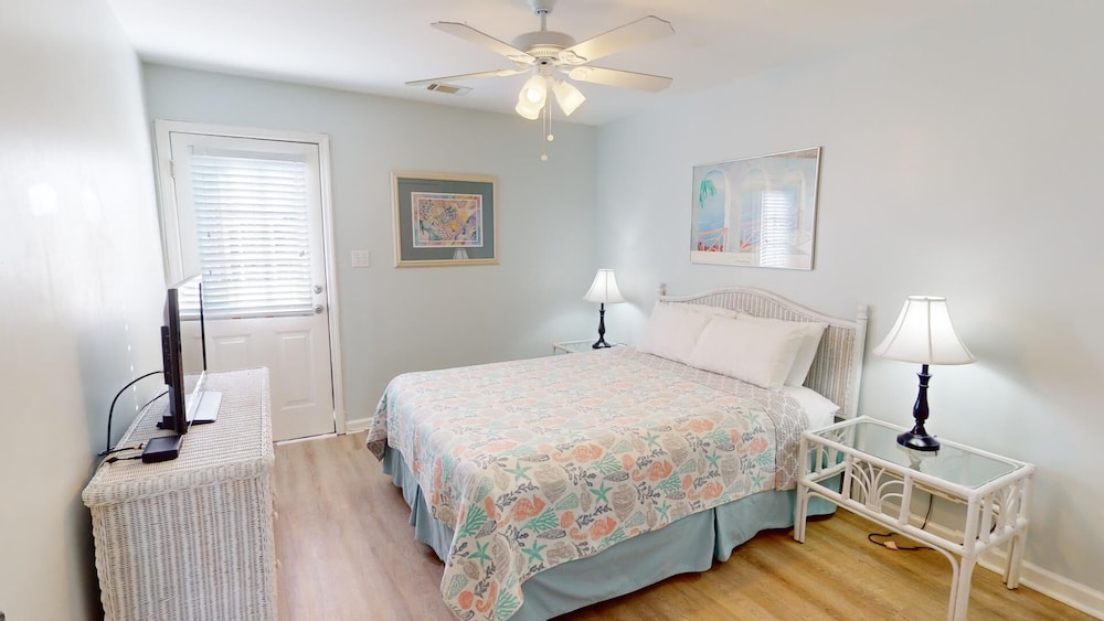South Beach Ocean S by Tybee Vacation Rentals