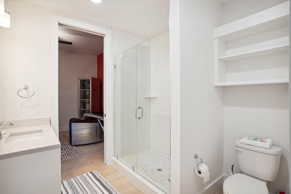 The Harbor Condo 305 - Premier