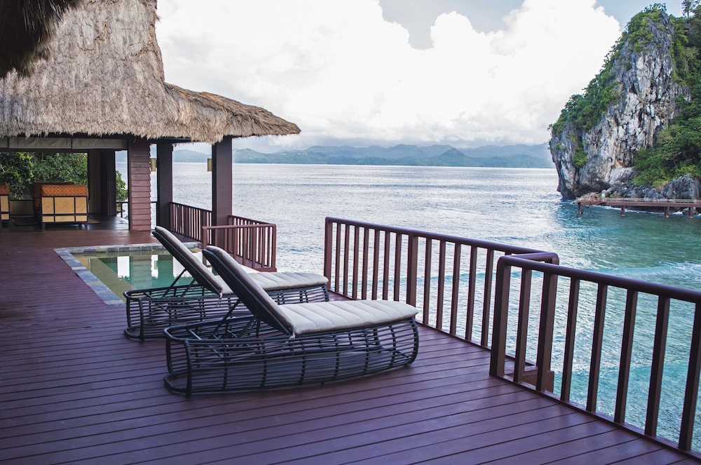 Cauayan Island Resort