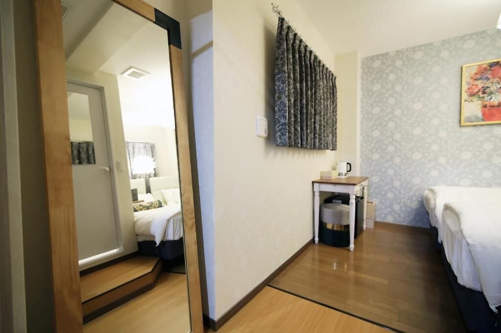 Shinjuku Global Hotel