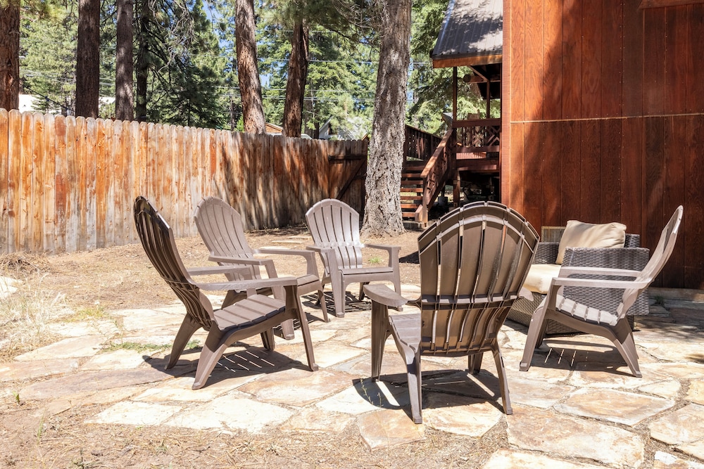 Tahoe Vista Lake Lodge view 4