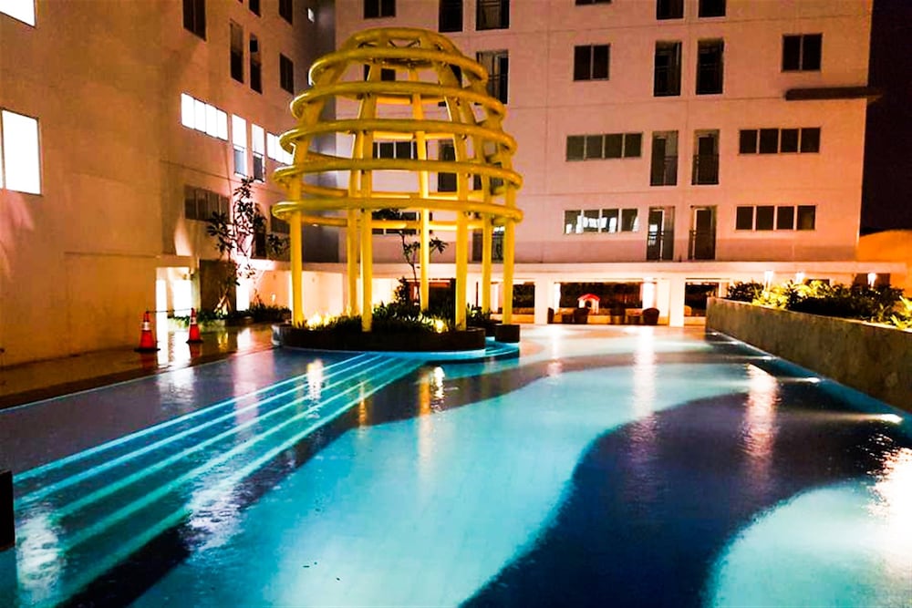 Pool & Wellness