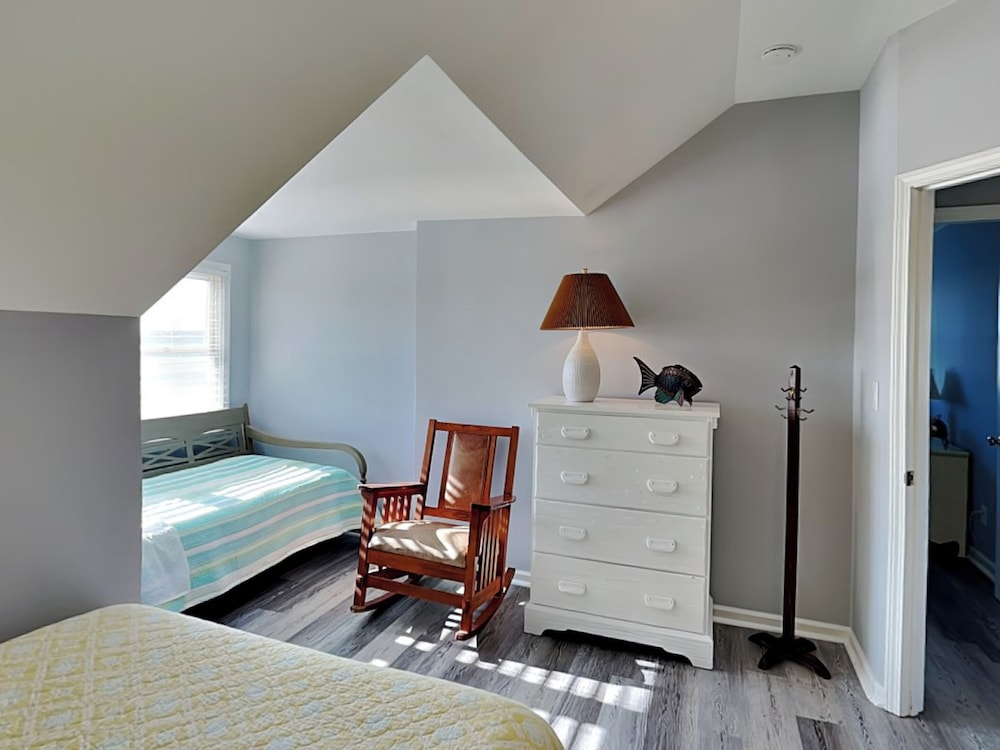 Sea Chase by Topsail Realty