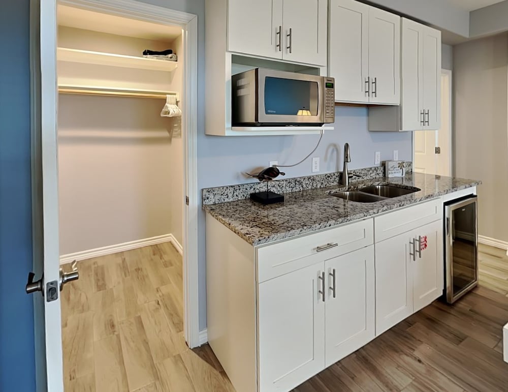 La Sirena by Silver Sands Vacation Rentals