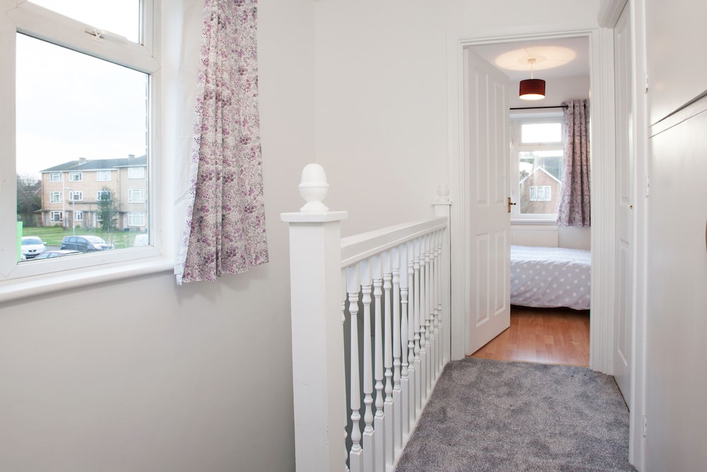 3 Bedroom House Near the City Center