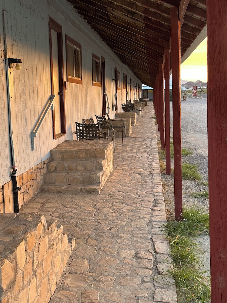 Chisos Mining Co Motel