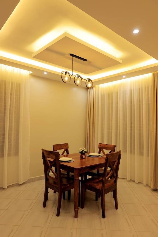 The Residence Ug view 3