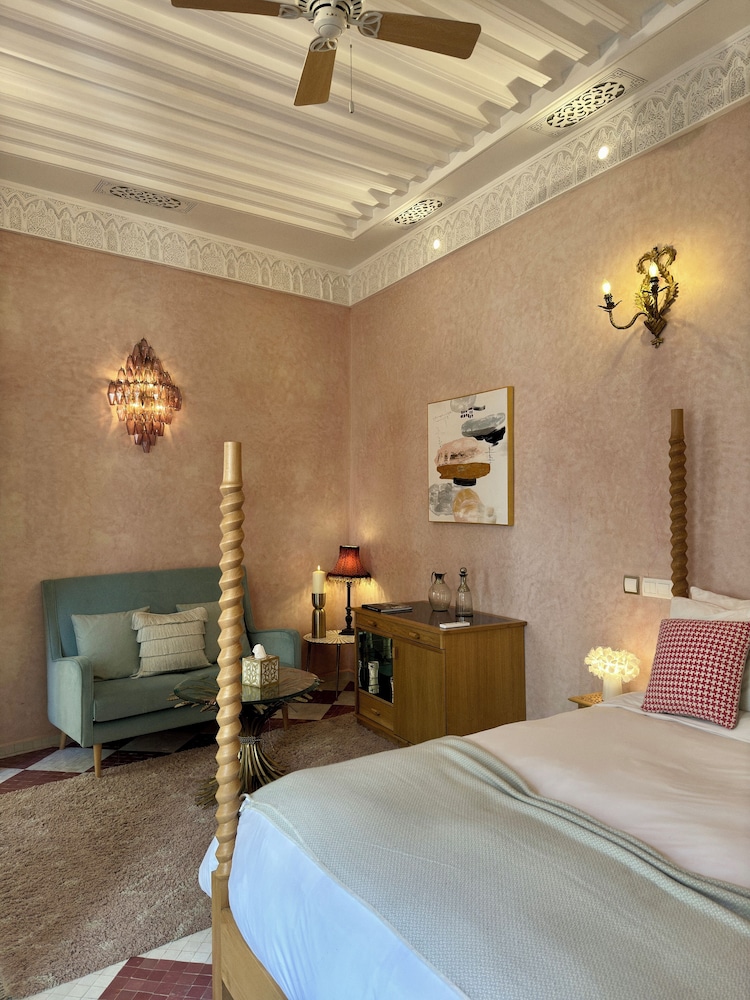 Riad LallaBaya