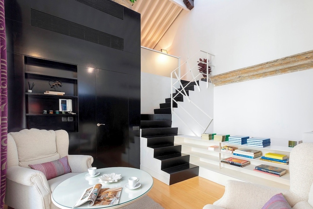 Exclusive House in Seville. Antonia Díaz
