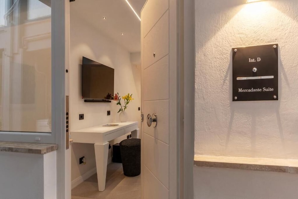 JOIVY Elegant Suites Near Villa Borghese