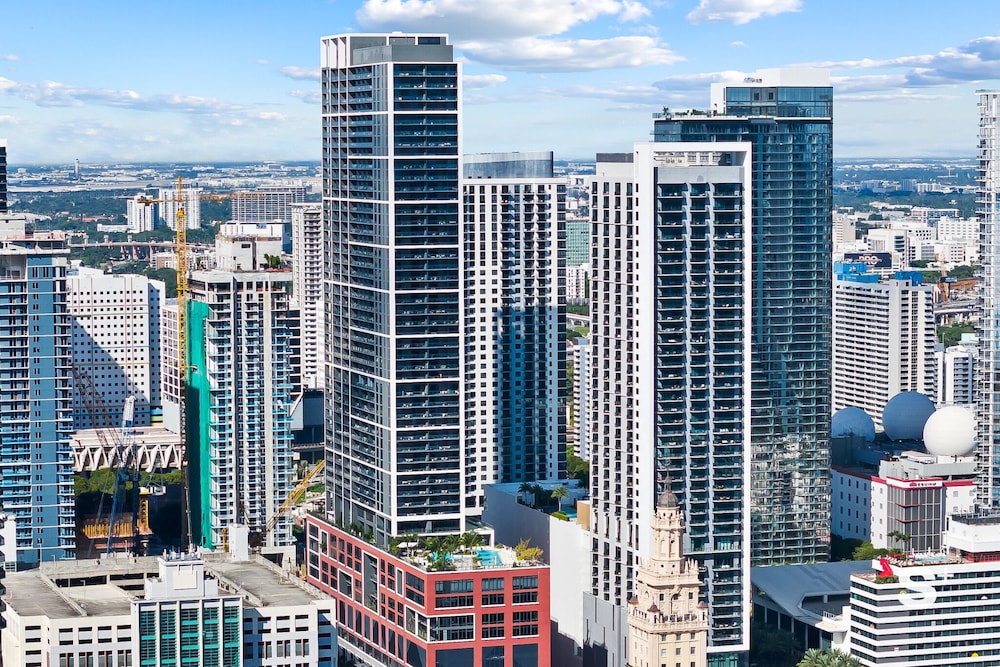 Miami Luxury Studio With City View