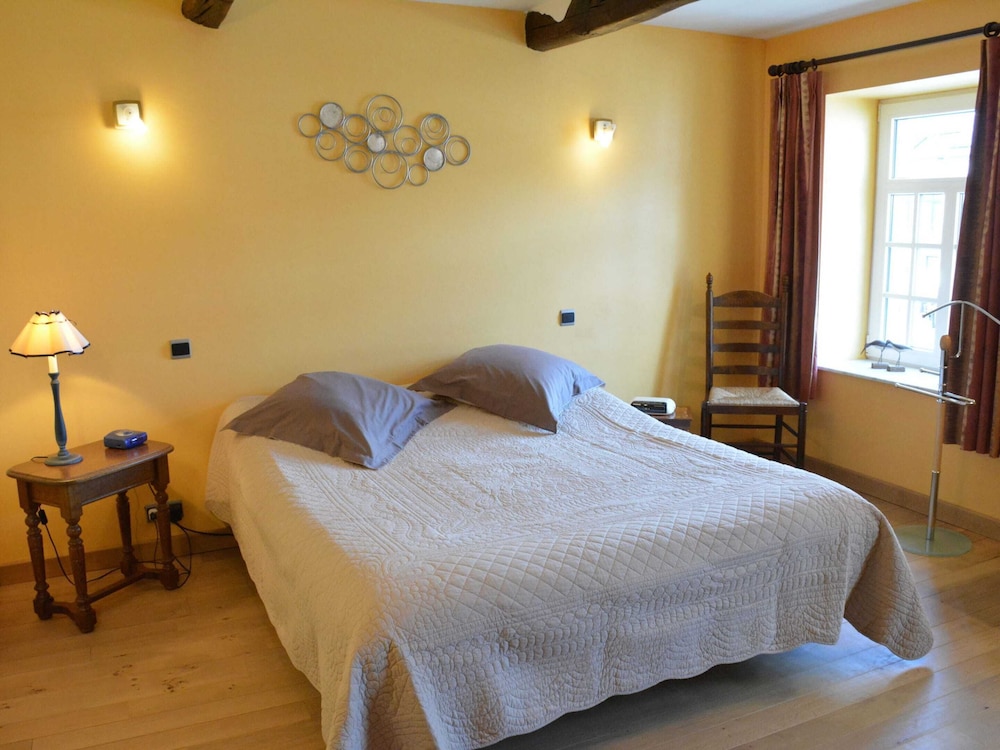Stylish Holiday Home in Han-sur-lesse With Terrace view 3