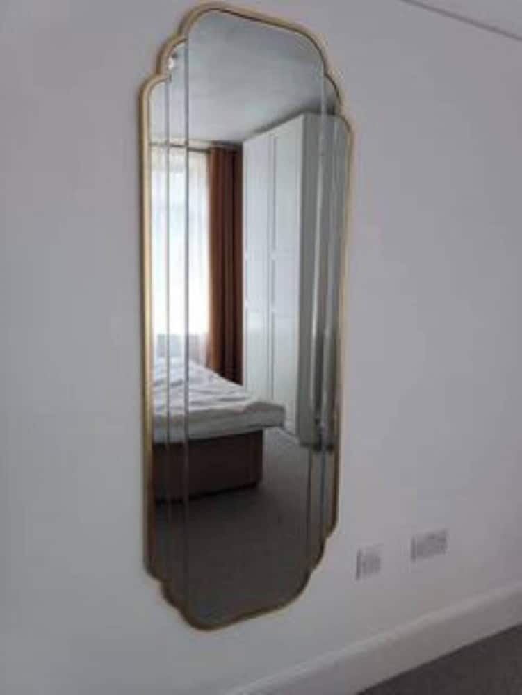 London Serenity House - 4 Bedrooms