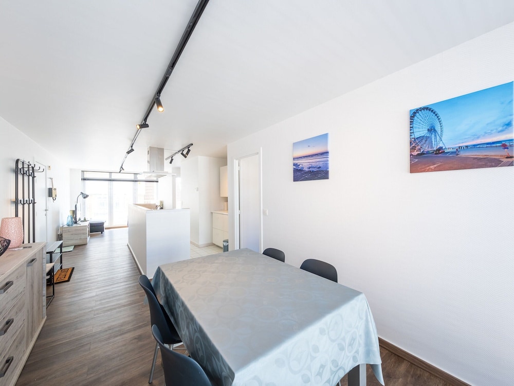 Pleasant Apartment With Sunny Terrace
