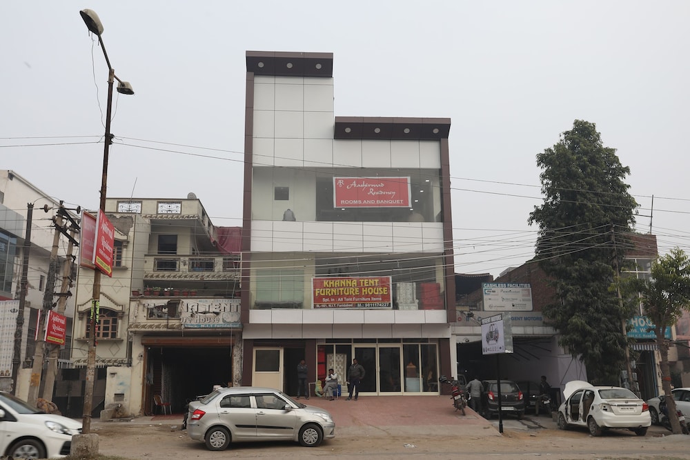OYO 10916 Aashirwad Residency
