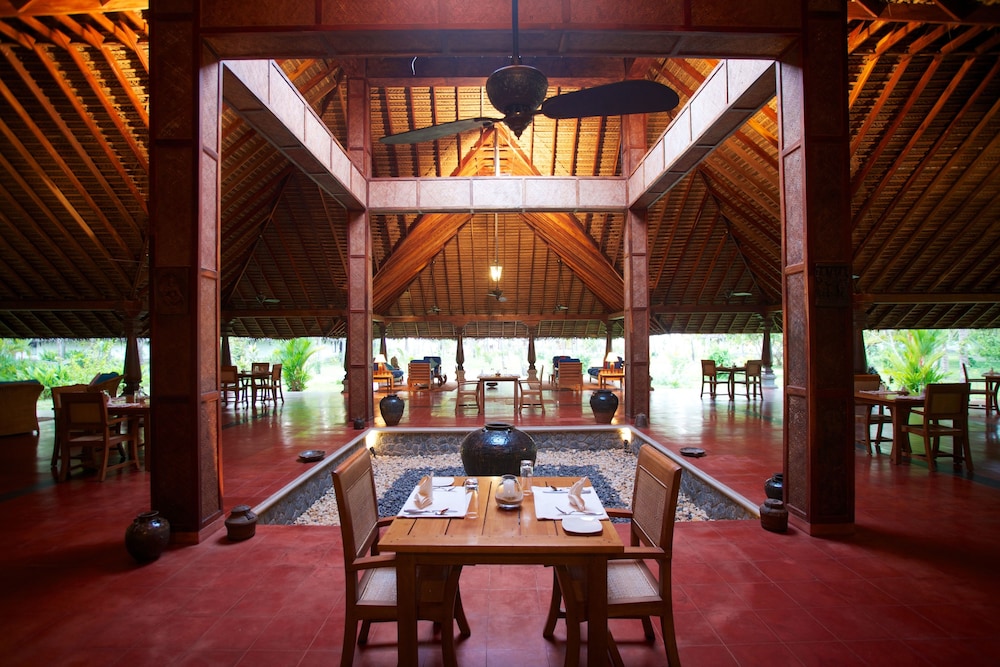 Neeleshwar Hermitage