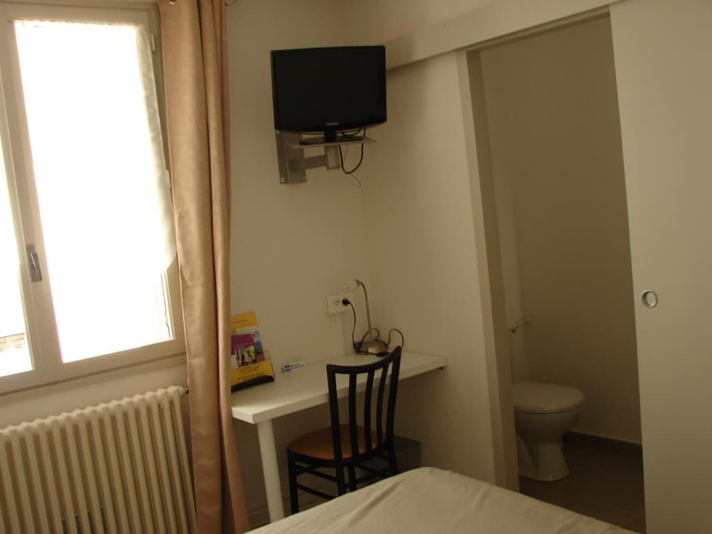 Valence Vacations - Hotel de Paris et des Voyageurs - Property Image 11
