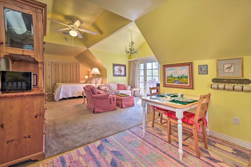 Payson Vacations - Riverside Tree House Suite w/ Balcony  Grill - Property Image 3