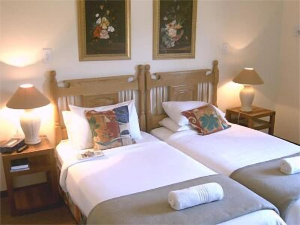 Canefields Country House