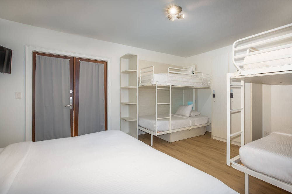 NYAH Key West - Adults Only
