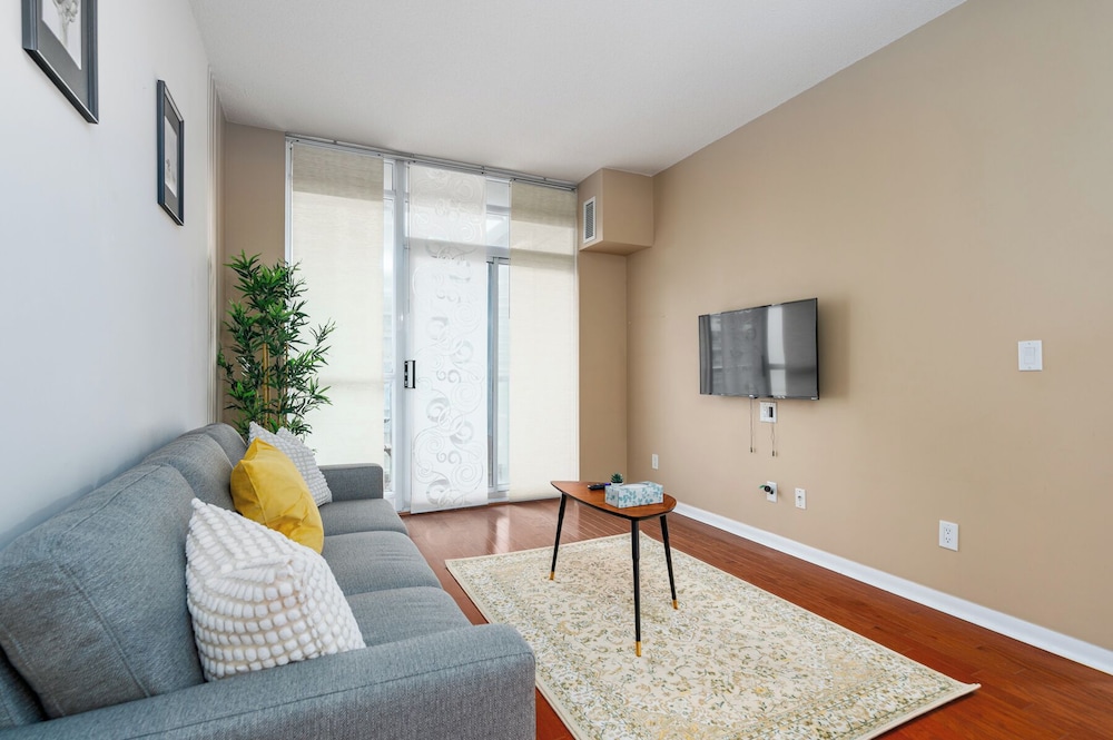 Fort York Suite