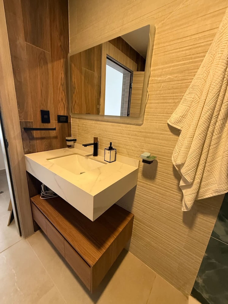 Unique B-202 NOK Unique 2BR Apartment by Vistacana Rentals