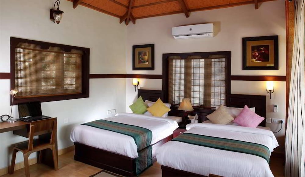 The Wave Water Front Luxury Resort & Spa
