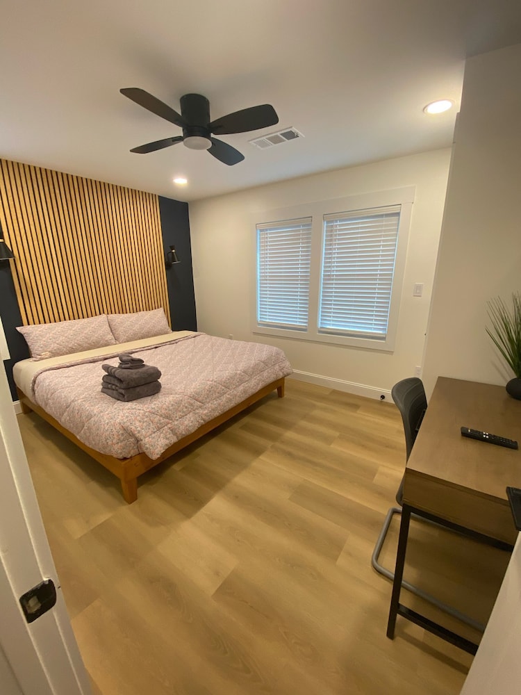 10 Burnett Home
