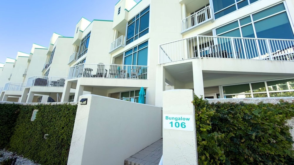 Penthouse Jr Unrivaled Luxury Insane Views 3 Bedroom Apts