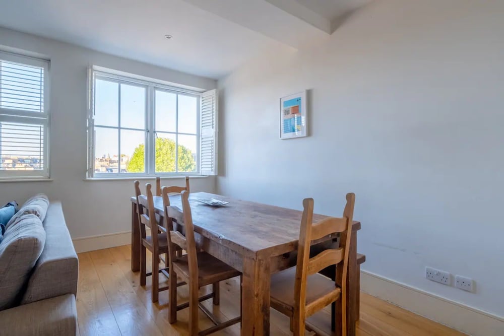 Stylish 1 Bedroom Apartment in Affluent Fulham