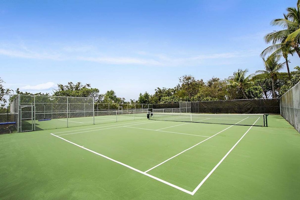 Ocean and Golf Course Views - Top Floor -vrkcv