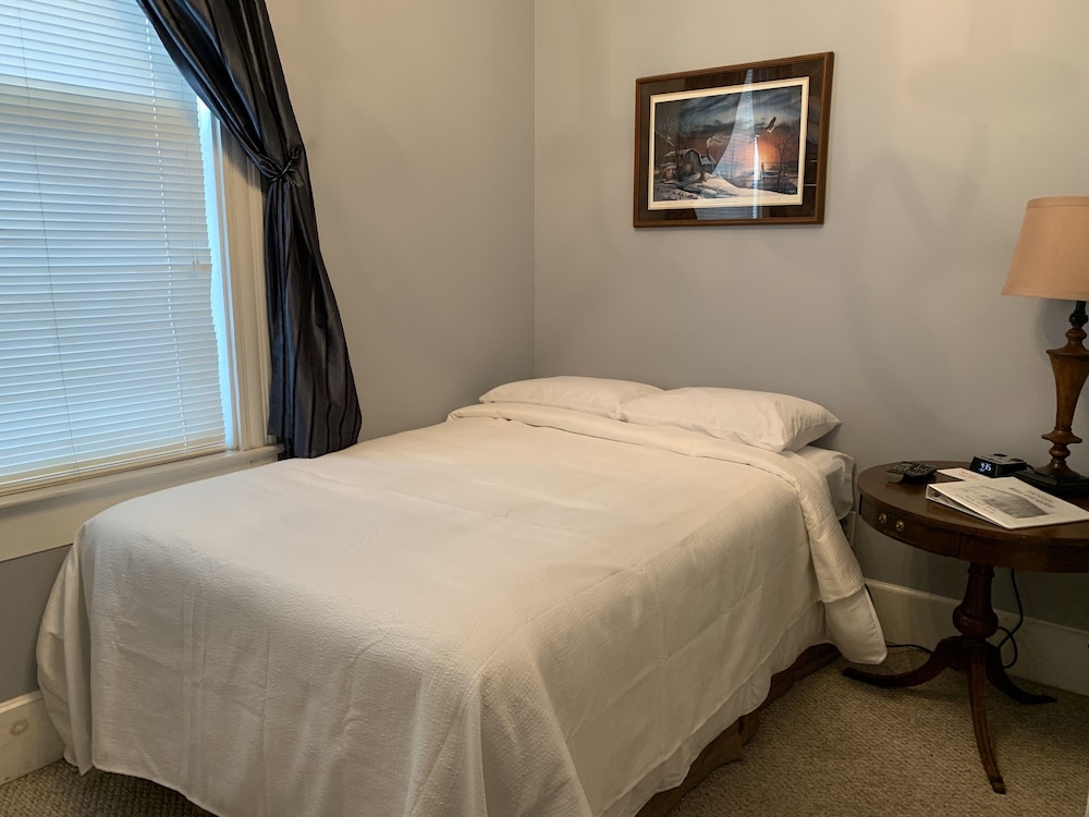 The Hotel Belvidere