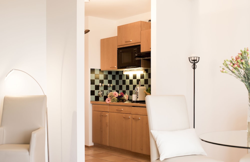 Parkside Apartment House