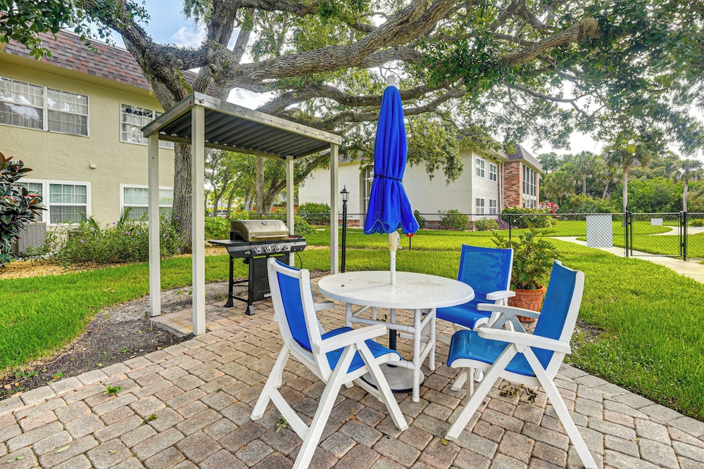 < 1/2 Mi to Coast: New Smyrna Beach Getaway