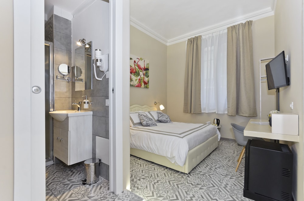 B&B Tohouse Deluxe