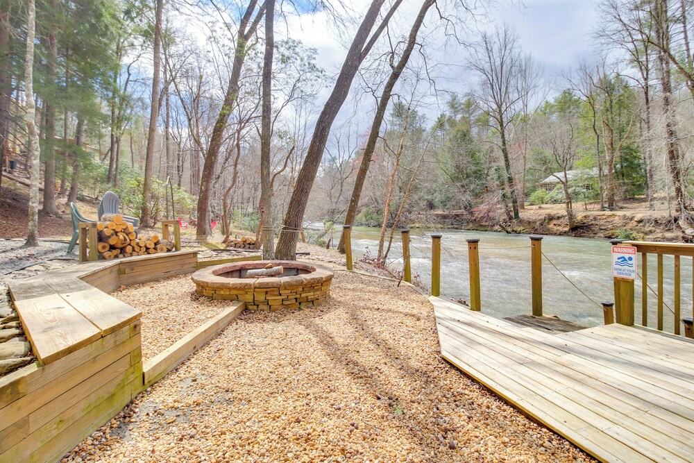 Game Room & Fire Pit: Riverfront Home in Ellijay!