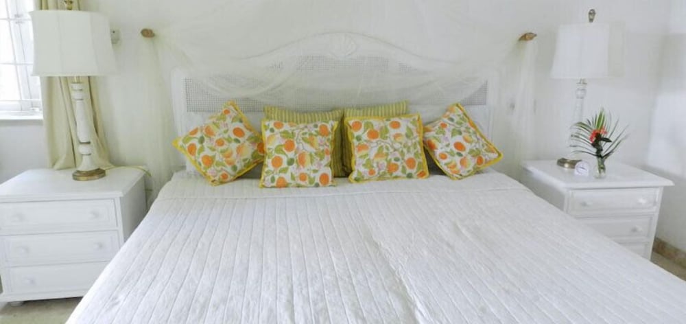 Emerald Beach 5 - Villa Aspicia view 3