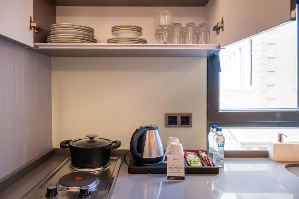 The Platine Plus Süiti - Image 17