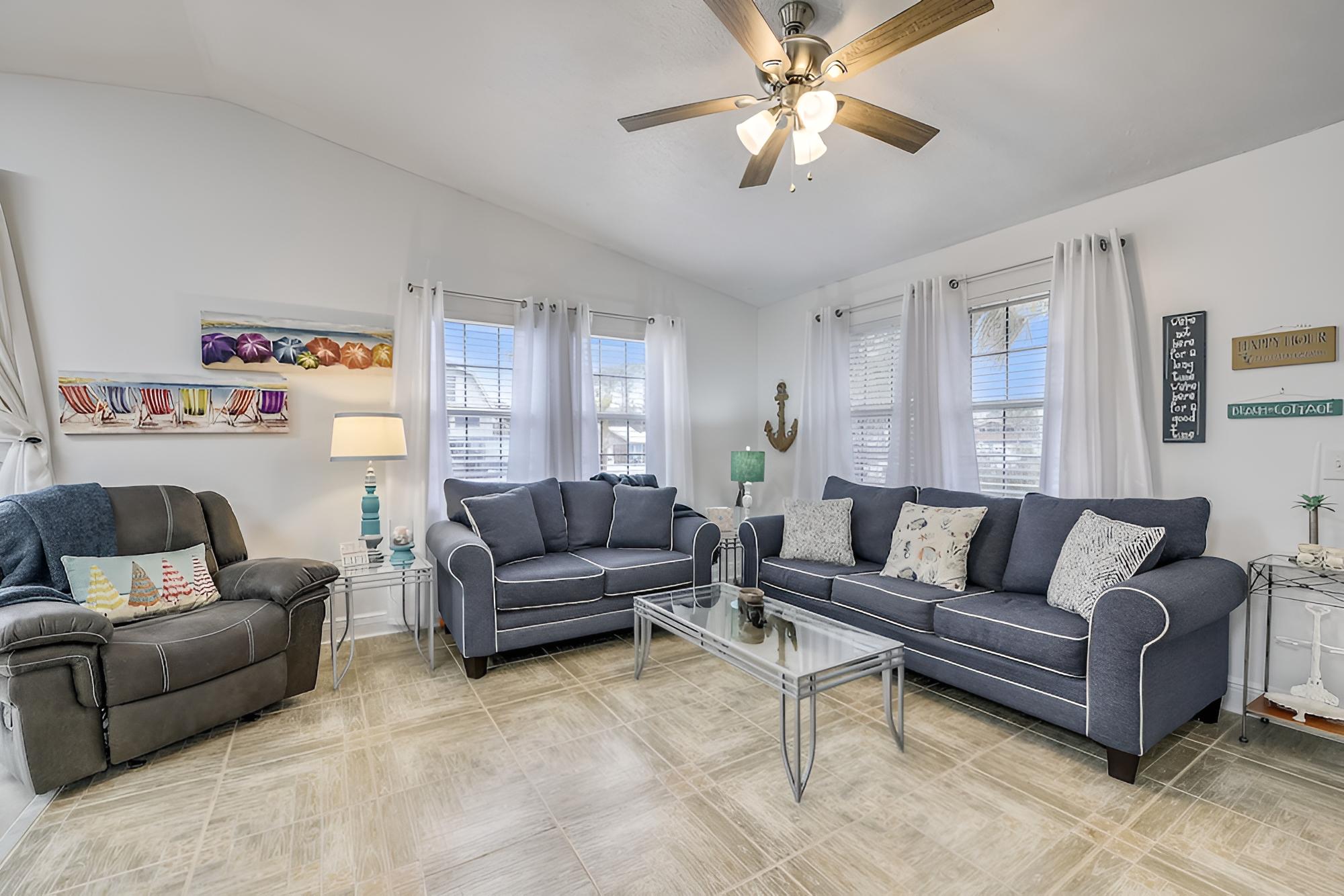 Casa Del Sol by Book That Condo view 4