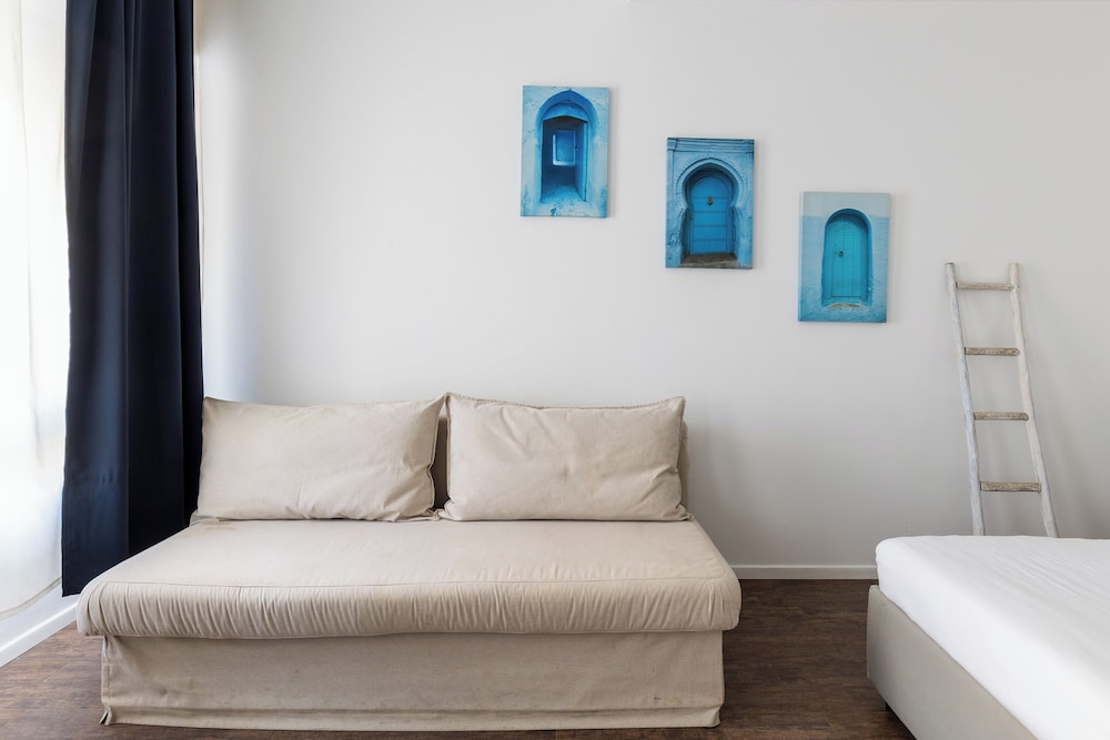 Largo Molina Studio III