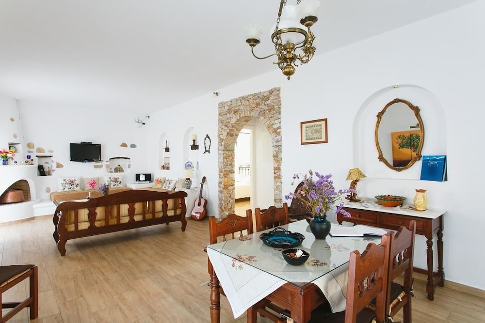 Villa Pelagos